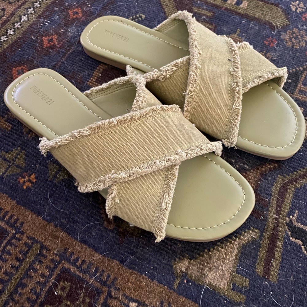 Zara Green Sandals with Cross-Strap Design